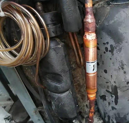 波密美的变频多联机空调维修售后服务中心